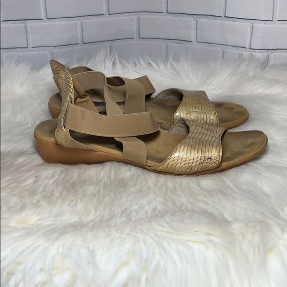 Munro Caley Strappy Tan/Gold Sandals Sz 10 - Picture 4 of 7